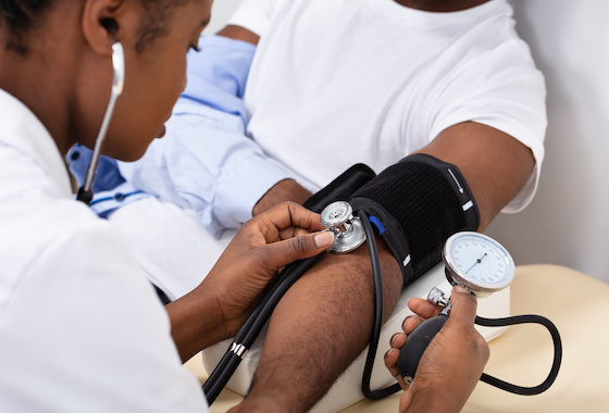 Video: How to measure blood pressure using a manual monitor - Mayo Clinic